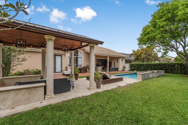 Backyard, Exterior, Pool