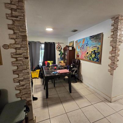 Game Room, Interior, Recessed Lighting