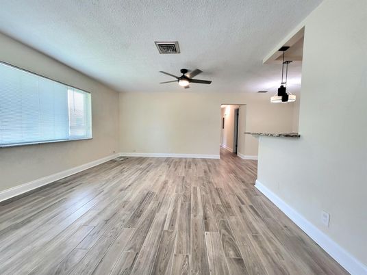 Empty room, Interior, Pendant Lights, Wood Texture Flooring