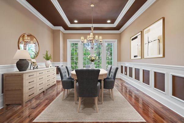 Chandelier, Dining room, Interior, Recessed Lighting, Wood Texture Flooring