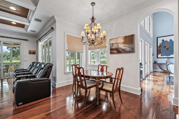 Chandelier, Dining room, Interior, Recessed Lighting, Wood Texture Flooring