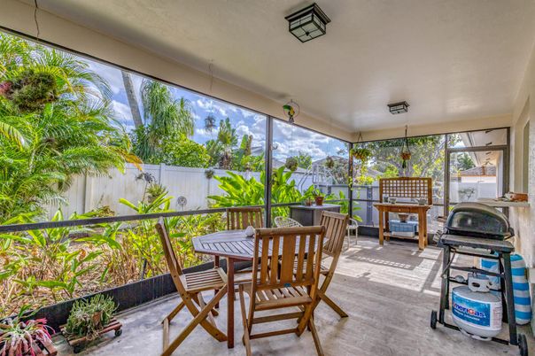 Dining room, Interior, Sun Room