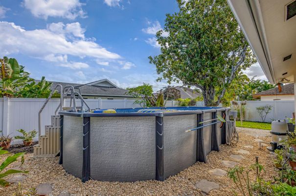Backyard, Exterior, Hot Tub, Pool
