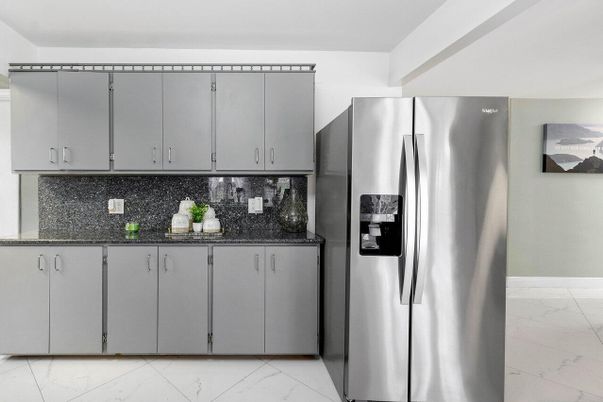 Interior, Kitchen, Marble, Stainless Steel Appliances