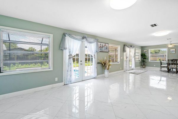 Dining room, Interior, Marble