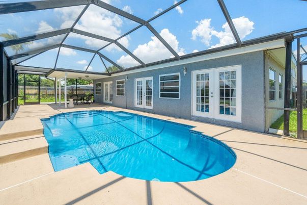 Glass Ceilings, Interior, Pool, Sun Room