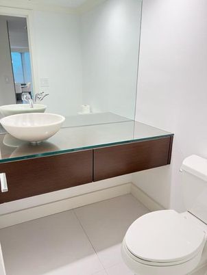 DE Listing image placeholder