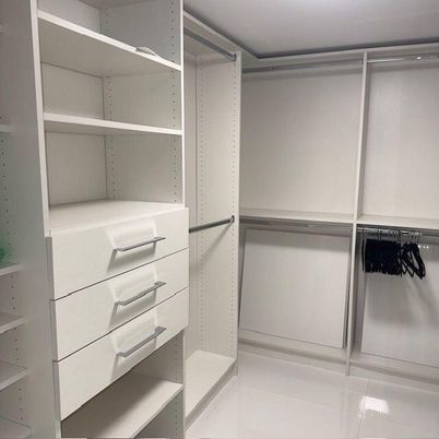 Interior, Walk-in Closets