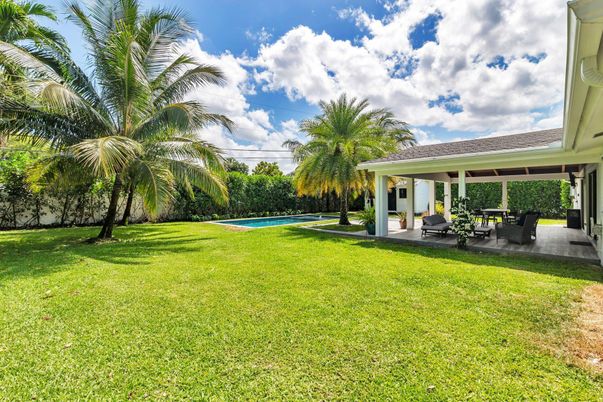 Backyard, Exterior, Pool