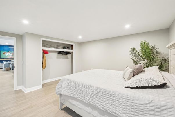 Bedroom, Interior, Recessed Lighting, Wood Texture Flooring