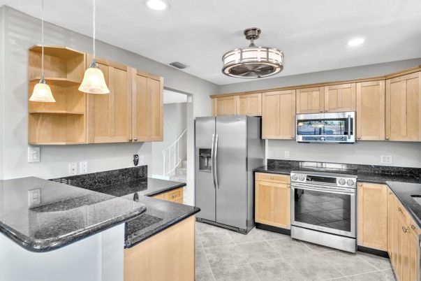 Interior, Kitchen, Pendant Lights, Recessed Lighting, Stainless Steel Appliances