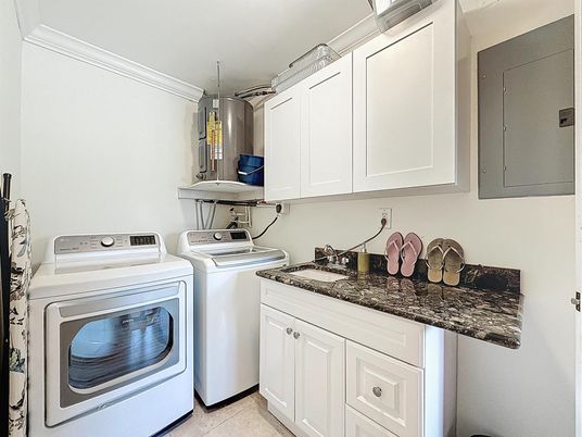 Interior, Washer