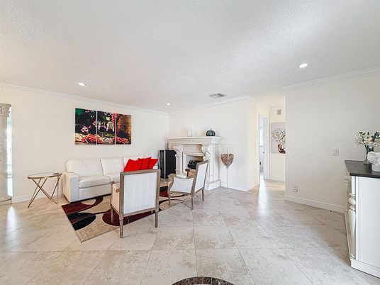 Fireplace, Interior, Living room, Recessed Lighting