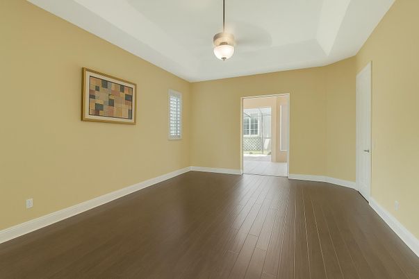 Empty room, Interior, Pendant Lights, Wood Texture Flooring