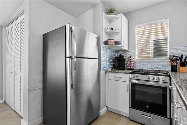 Interior, Kitchen, Stainless Steel Appliances