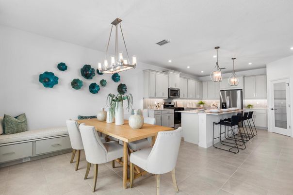 Dining room, Interior, Kitchen, Pendant Lights, Recessed Lighting, Stainless Steel Appliances