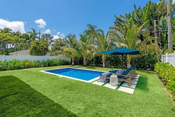 Backyard, Exterior, Pool