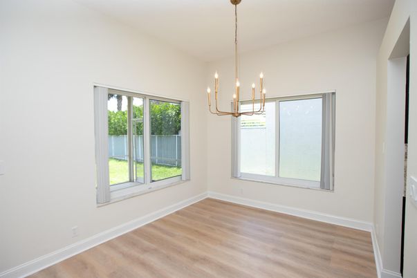 Chandelier, Empty room, Interior, Pendant Lights, Wood Texture Flooring