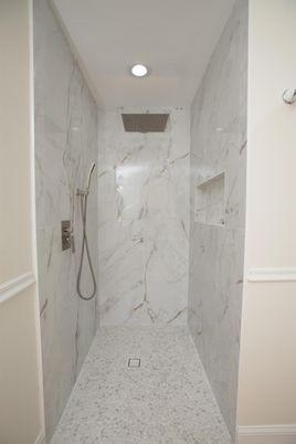 Bathroom, Interior, Marble Walls, Recessed Lighting
