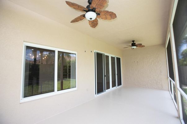 Empty room, Interior, Sun Room
