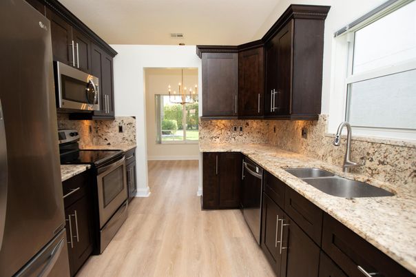 Interior, Kitchen, Pendant Lights, Wood Texture Flooring