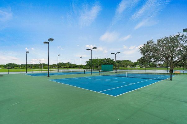 Exterior, Tennis Courts