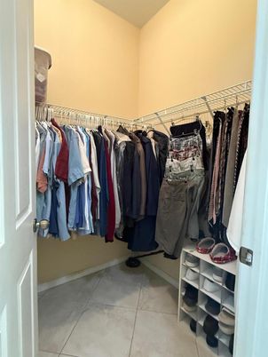 Interior, Walk-in Closets