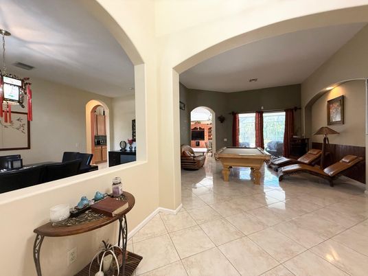 Billiard Table, Game Room, Interior