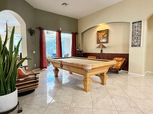 Billiard Table, Game Room, Interior