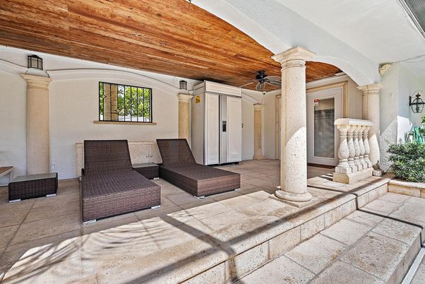 Exterior, Wooden Ceilings