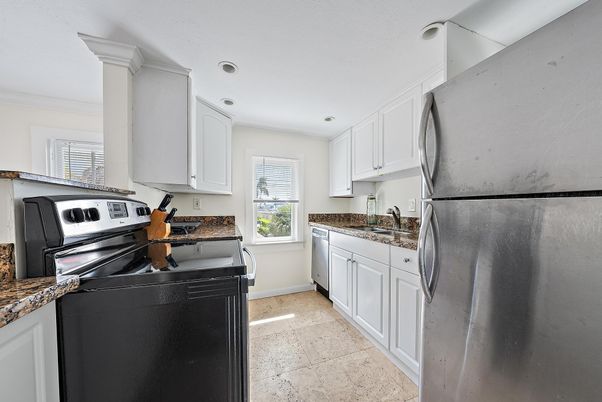 Interior, Kitchen, Recessed Lighting