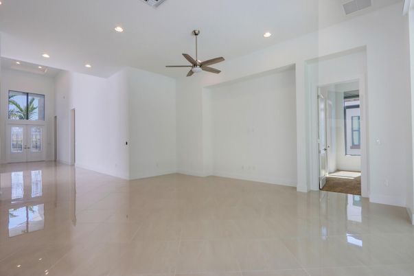 Bathroom, Empty room, Interior, Recessed Lighting
