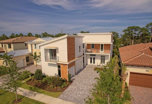 Attached, Exterior, Facade, Modern