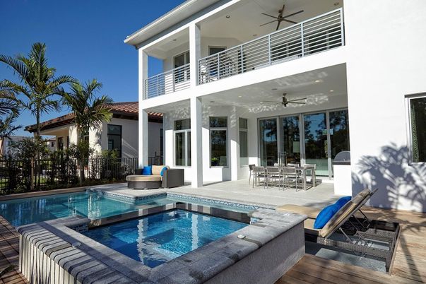 Exterior, Pool