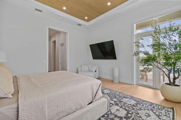 Bedroom, Interior, Recessed Lighting, Wooden Ceilings, Wood Texture Flooring