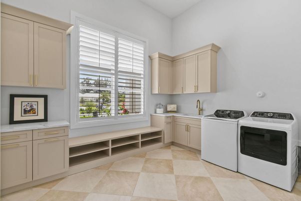 Interior, Washer