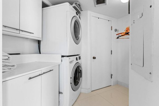 Interior, Utility Closets, Washer