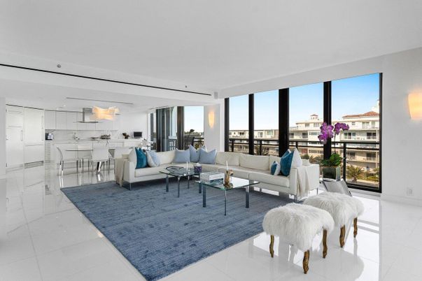 Interior, Kitchen, Living room, Marble Walls