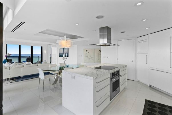 Dining room, Interior, Kitchen, Living room, Recessed Lighting, Stainless Steel Appliances, Water