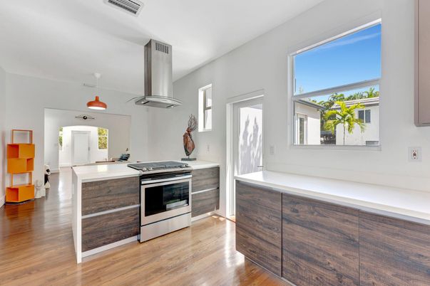 Interior, Kitchen, Stainless Steel Appliances, Wood Texture Flooring