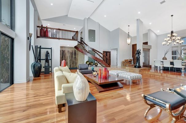 Dining room, Interior, Living room, Pendant Lights, Recessed Lighting, Wood Texture Flooring