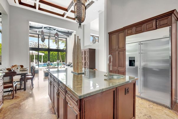Dining room, Interior, Kitchen, Recessed Lighting, Stainless Steel Appliances, Wooden Beams
