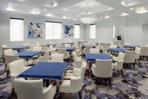 Chandelier, Dining room, Interior, Recessed Lighting