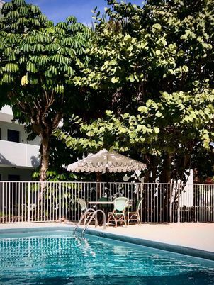 Exterior, Pool