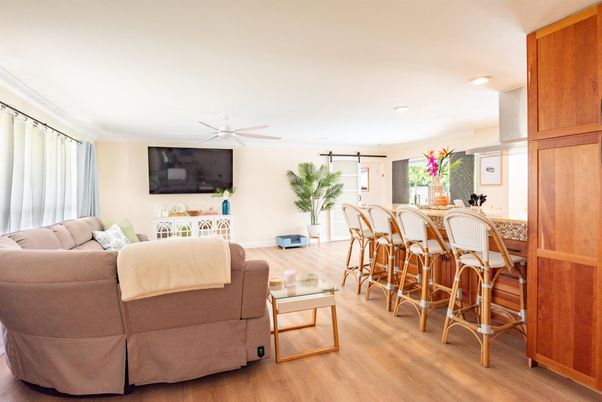Dining room, Interior, Living room, Recessed Lighting, Wood Texture Flooring