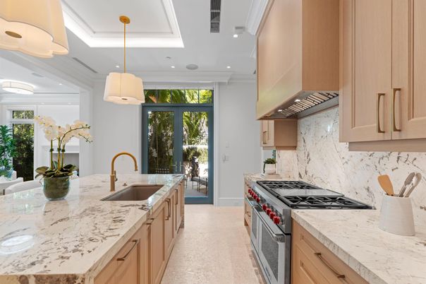Interior, Kitchen, Pendant Lights, Recessed Lighting, Stainless Steel Appliances