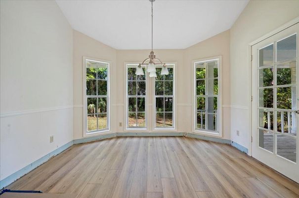 Empty room, Interior, Pendant Lights, Wood Texture Flooring