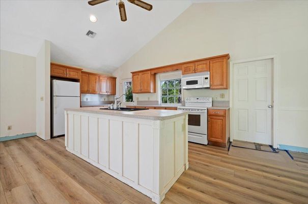 Interior, Kitchen, Recessed Lighting, Wood Texture Flooring