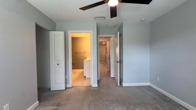 Bathroom, Empty room, Interior, Recessed Lighting