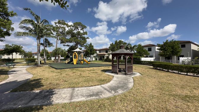 Backyard, Exterior, Playground